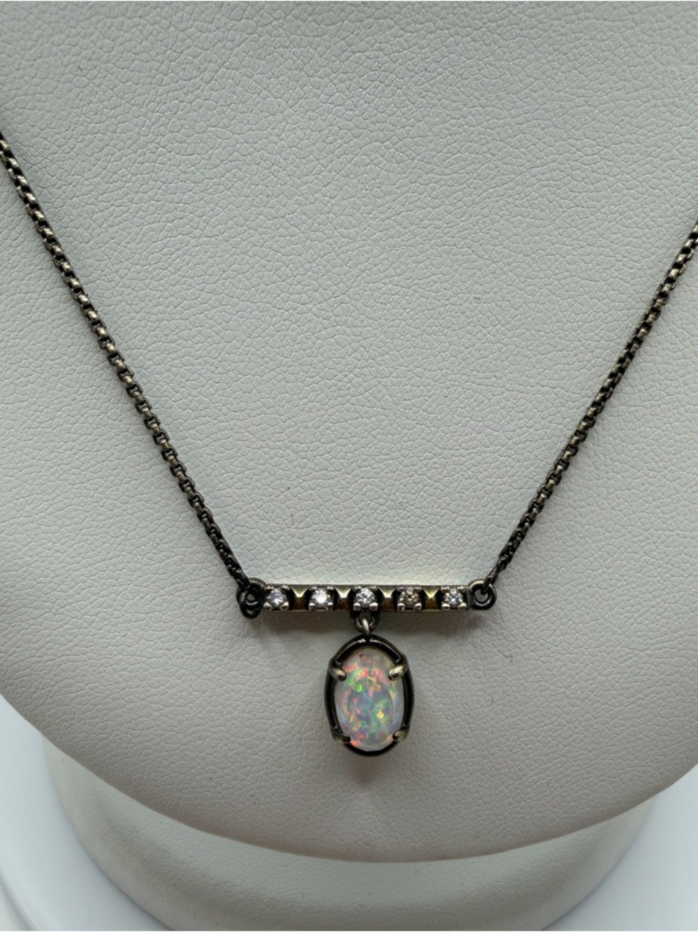 Kendra Scott Antique Brass Fischer Necklace with White Kyocera Opal - Picture 5 of 8